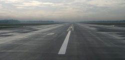 runway-tia-nepal-660x400_qMeI0NAsvY