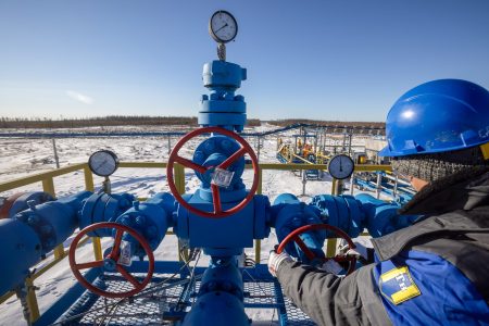 russian-gas-well-scaled