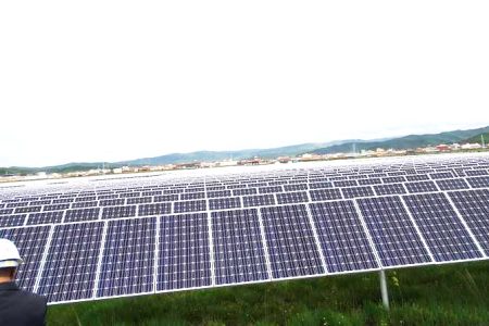 solar_Cogjt1ccHw
