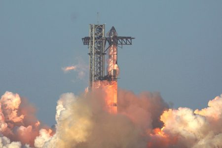 spacex-ap-jt-250306_1741306481390_hpMain_16x9