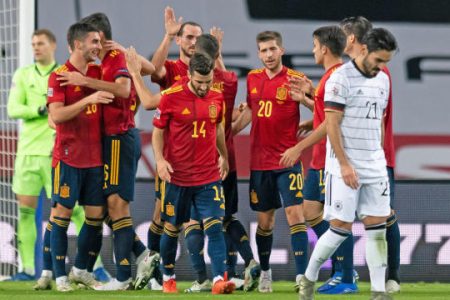 SEVILLE, SPAIN - NOVEMBER 17: (BILD ZEITUNG OUT) Ferran Torres of Spain celebrates after scoring his team's fourth goal during the UEFA Nations League group stage match between Spain and Germany at Estadio de La Cartuja on November 17, 2020 in Seville, Spain. (Photo by Javier Montano/DeFodi Images via Getty Images)