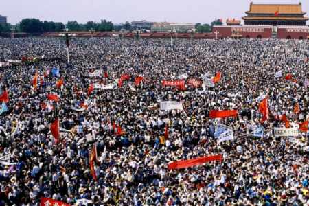 tenamaine-square-protest-MK