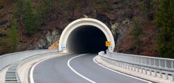 tunnel-road
