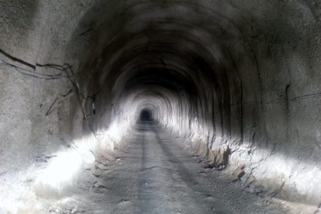 tunnel_DEqFh1nK9F