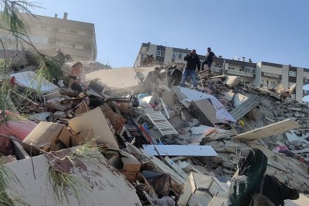 turkey-7-0-magnitude-earthquake-causes-mini-tsunami-in-greek-islands