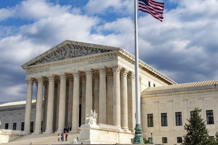 us-supreme-court---amgle-640561046-5ad9f2f93de4230037746c7f