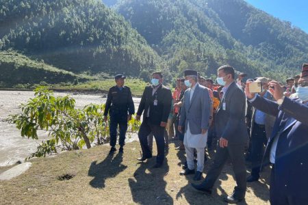 visit_deuba_sudoor_YVohqcIzEW