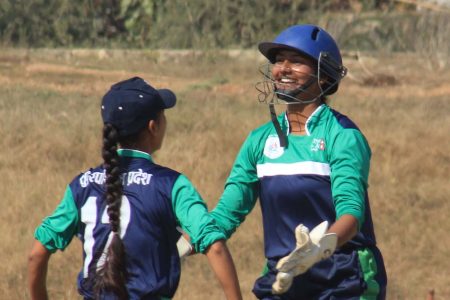 women_cricket_z3xr5gS0vV