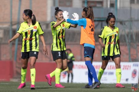 women_league_army_8TEoyzQkL0