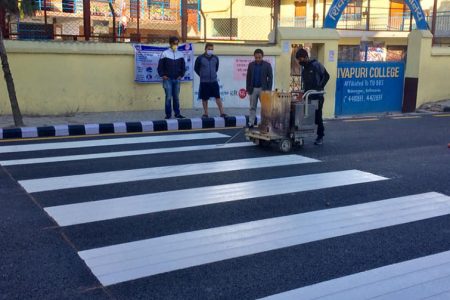 x1786645370road-marking-2.jpeg.pagespeed.ic.fTe_t64AOg