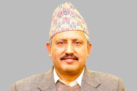 गिरिराजमणि-पोखरेल